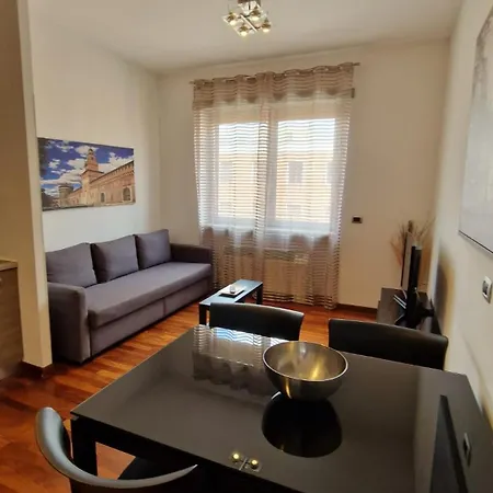 Apartment Style Homes *