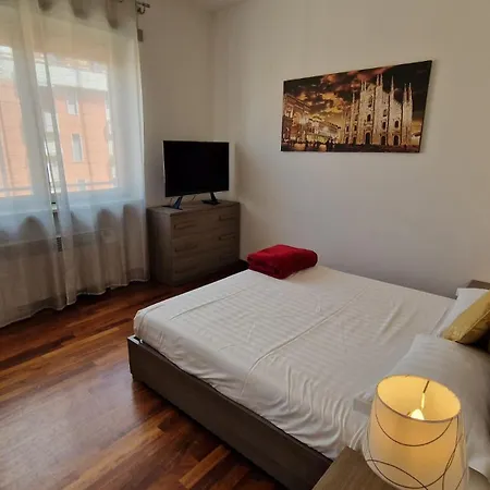 Apartment Style Homes *